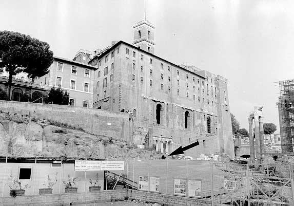 Cunicolo etrusco. Campidoglio, Roma.